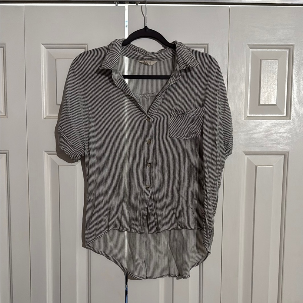 Casual Black and White Button Down Shirt